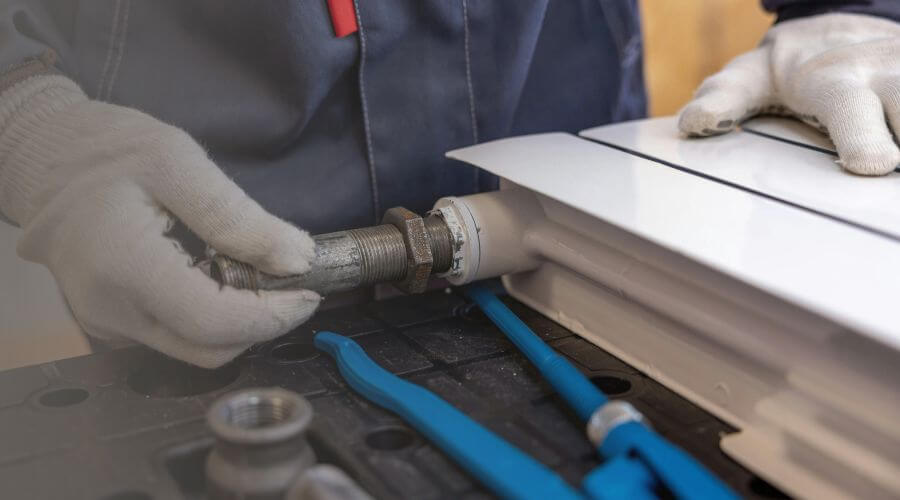 Gas Line Leak Repair in Yeoman, IN